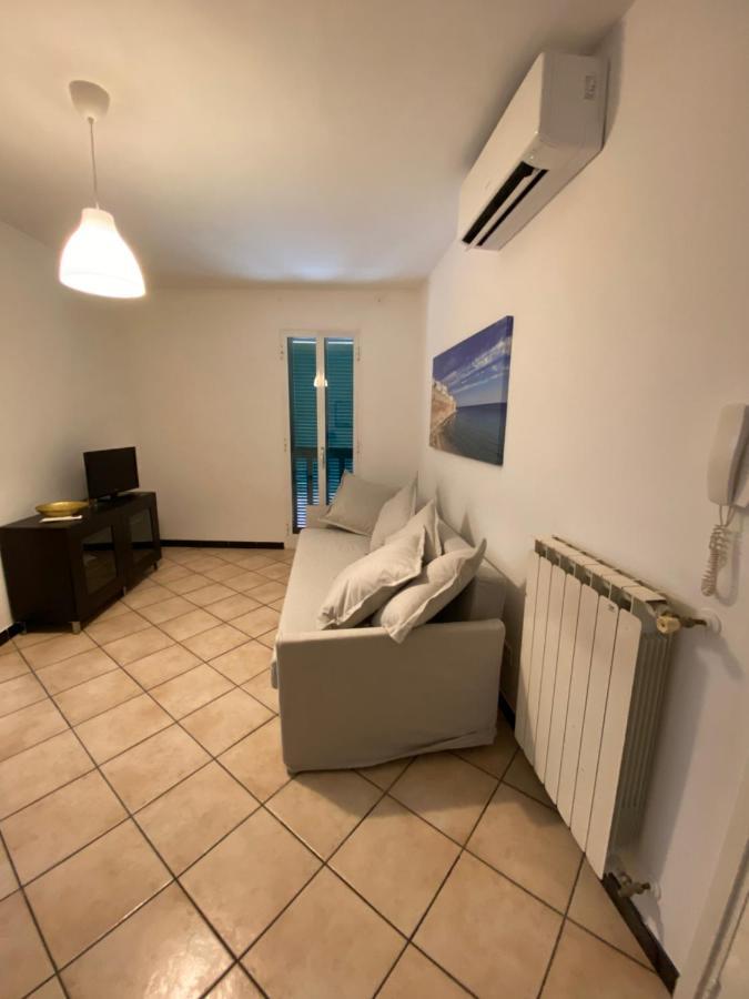 Be Happy Apartment โมโนโปลี ภายนอก รูปภาพ