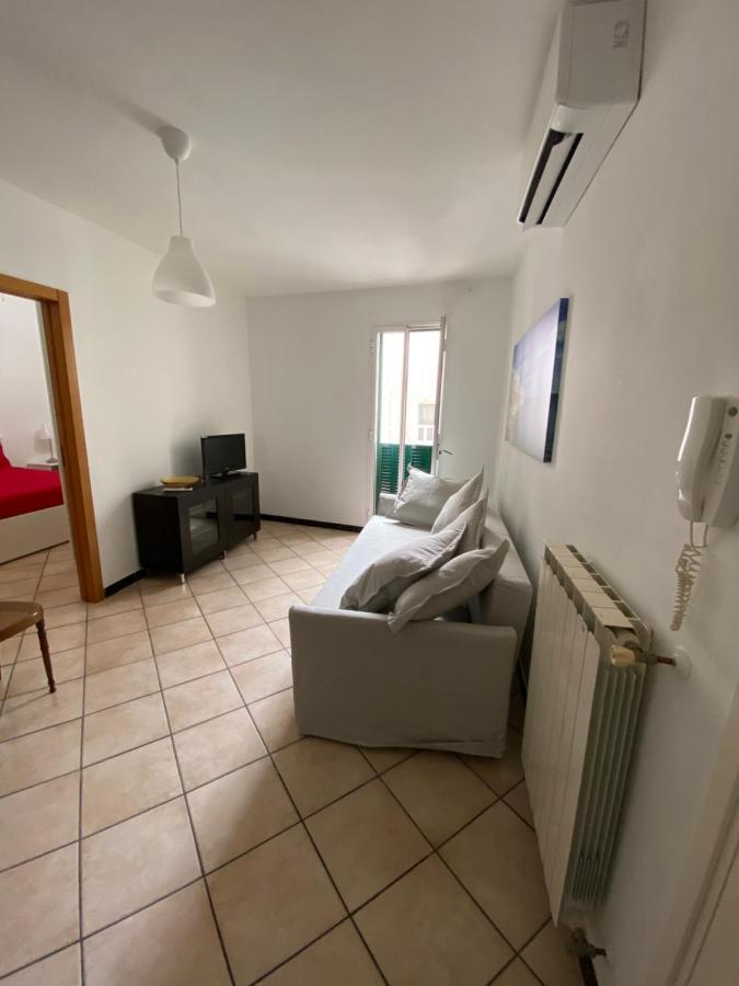 Be Happy Apartment โมโนโปลี ภายนอก รูปภาพ